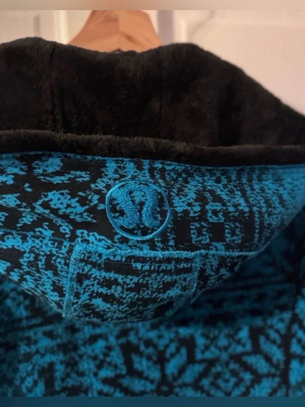 Lululemon Scuba Hoodie Special Edition Blue Black Fair Isle Sherpa Sz 6 Rare - Picture 4 of 8